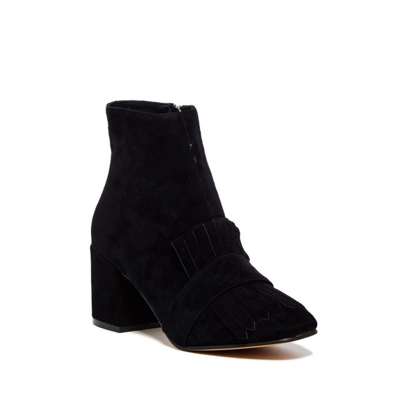 Steve by Steve madden Black Suede shooter kiltie booties - NIB - Picture 1 of 10